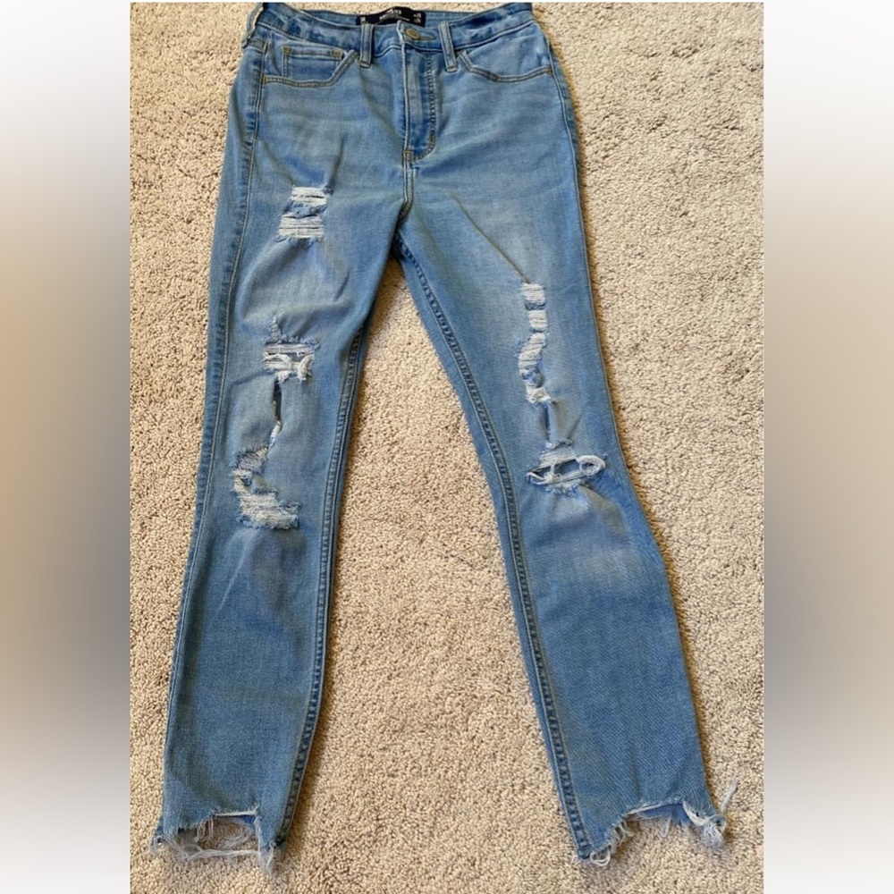 Women’s Hollister jeans